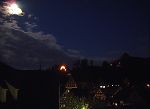 Jochen Mensing: Tübingen bei Nacht, Der Mond über der Altstadt