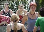 Jochen Mensing: Am Brunnen
