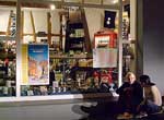 Jochen Mensing: Umbrisch-Provencalischer Markt 2003. Stehcafe an der Silberburg